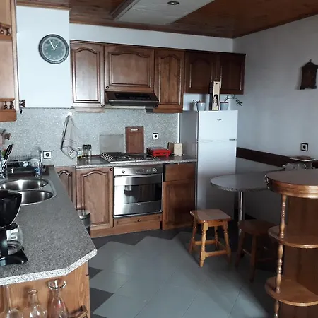 Luxury Wooden Apartment *